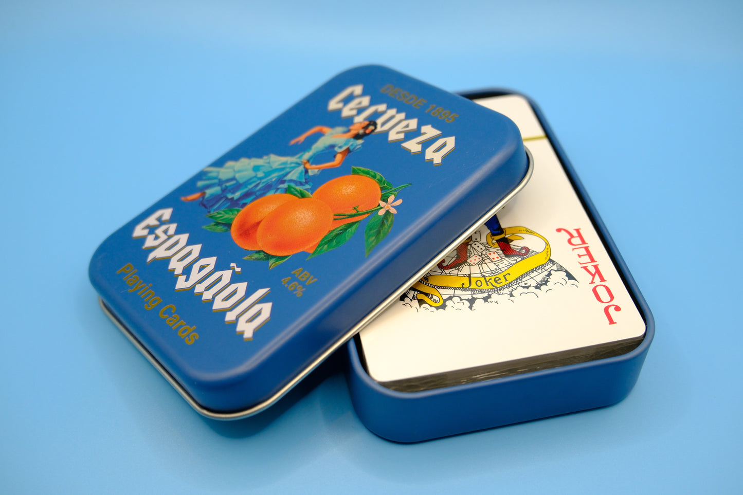 Blikje met speelkaarten cerveza